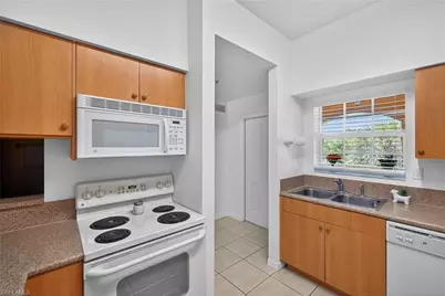 950 Hancock Creek South Blvd #124, Cape Coral, FL 33909 - Photo 11