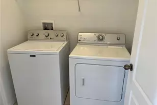 1808 SW 2nd Pl, Cape Coral, FL 33991 - Photo 31