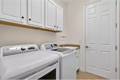 10307 Fontanella Dr, Fort Myers, FL 33913 - Photo 23