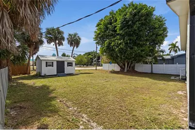 1414 Alhambra Dr, Fort Myers, FL 33901 - Photo 31