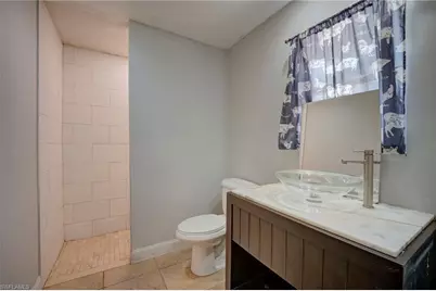 1063 Debbie Ln, Labelle, FL 33935 - Photo 17