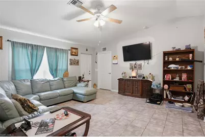 6031 N Moss Cir, Labelle, FL 33935 - Photo 3