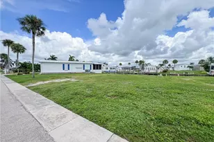 17551 Stevens Blvd, Fort Myers Beach, FL 33931 - Photo 9