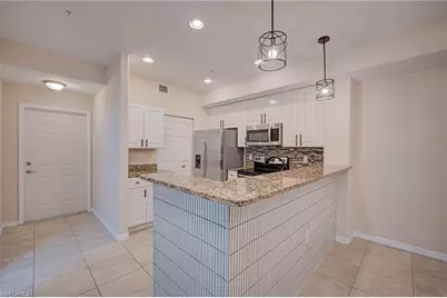 13150 Bella Casa Cir #2192, Fort Myers, FL 33966 - Photo 5