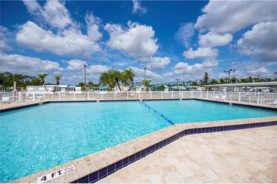 25 La Fonda Ln, North Fort Myers, FL 33903 - Photo 17