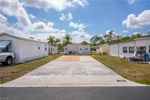 25 La Fonda Ln, North Fort Myers, FL 33903 - Photo 3