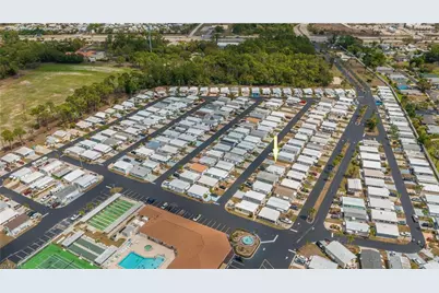 25 La Fonda Ln, North Fort Myers, FL 33903 - Photo 11