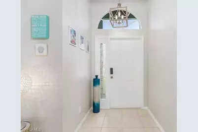 2705 SW 11th Pl, Cape Coral, FL 33914 - Photo 3