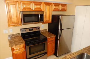 12560 Equestrian Cir, Fort Myers, FL 33907 - Photo 7