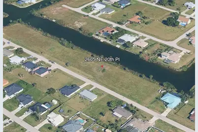 2605 NE 20th Pl, Cape Coral, FL 33909 - Photo 3