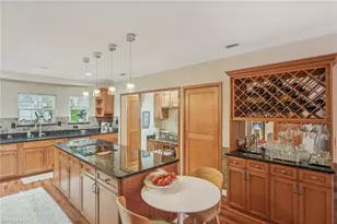 7709 Victoria Cove Ct, Fort Myers, FL 33908 - Photo 3