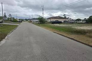 1440 NE 33rd St, Cape Coral, FL 33909 - Photo 5