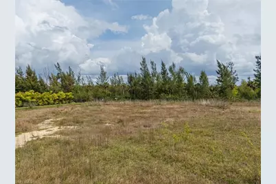 7324 Lake Dr, Fort Myers, FL 33908 - Photo 15