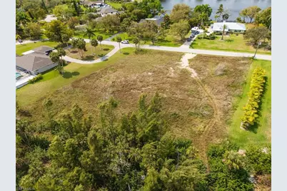 7324 Lake Dr, Fort Myers, FL 33908 - Photo 21