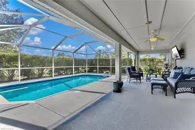 4609 Inez Ave S, Lehigh Acres, FL 33976 - Photo 9