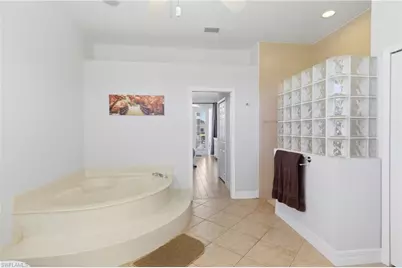 928 SE 33rd St, Cape Coral, FL 33904 - Photo 41