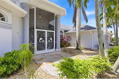 928 SE 33rd St, Cape Coral, FL 33904 - Photo 15