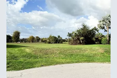 335 Vitorio St, Punta Gorda, FL 33983 - Photo 1