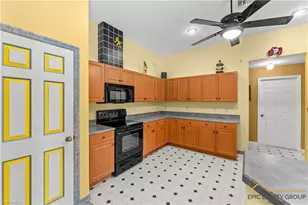 1128 SW 41st Terrace, Cape Coral, FL 33914 - Photo 9