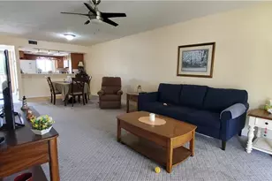 2100 Barkeley Ln, Fort Myers, FL 33907 - Photo 5