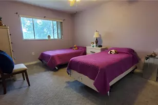 2100 Barkeley Ln, Fort Myers, FL 33907 - Photo 11