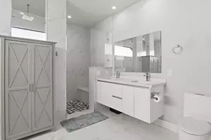 405 SE 2nd St, Cape Coral, FL 33990 - Photo 15