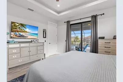 405 SE 2nd St, Cape Coral, FL 33990 - Photo 13