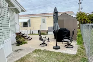 11019 Sunglow Ln, Fort Myers, FL 33908 - Photo 25