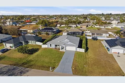 1112 SW 9th Ct, Cape Coral, FL 33991 - Photo 39