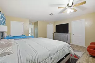 1112 SW 9th Ct, Cape Coral, FL 33991 - Photo 19