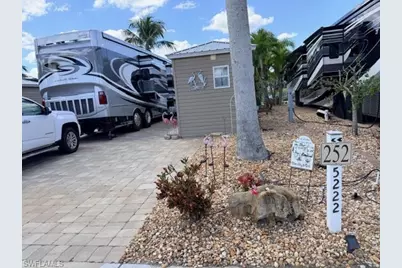 5222 Pineland Daisy Trl, Fort Myers, FL 33905 - Photo 1