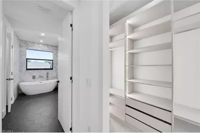 836 SW 36th Ter, Cape Coral, FL 33914 - Photo 33