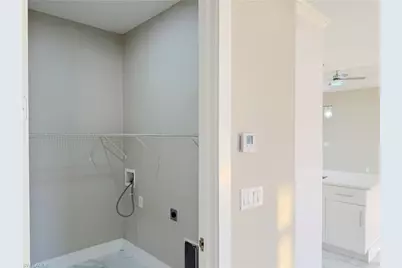 2 NE 3rd Ln, Cape Coral, FL 33909 - Photo 25