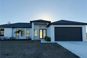 2 NE 3rd Ln, Cape Coral, FL 33909 - Photo 1