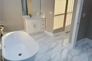 2 NE 3rd Ln, Cape Coral, FL 33909 - Photo 21