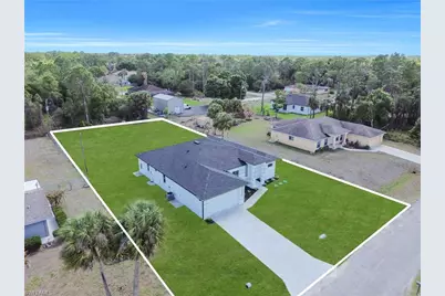 704 Clayton Ave, Lehigh Acres, FL 33972 - Photo 45