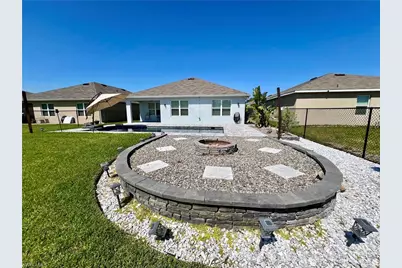 10293 Silver Pond Ln, Lehigh Acres, FL 33936 - Photo 9