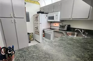 9610 Green Cypress Ln, Fort Myers, FL 33905 - Photo 7