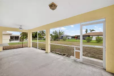 1023 SE 18th Ave, Cape Coral, FL 33990 - Photo 21