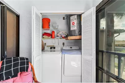 3935 Country Club Blvd #17, Cape Coral, FL 33904 - Photo 23