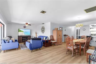 3935 Country Club Blvd #17, Cape Coral, FL 33904 - Photo 13