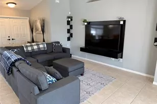 1804 NW 20th Pl, Cape Coral, FL 33993 - Photo 5