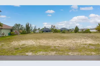 2718 SW 10th Ave, Cape Coral, FL 33914 - Photo 5