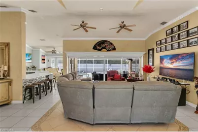 2504 E 7th St, Lehigh Acres, FL 33936 - Photo 11