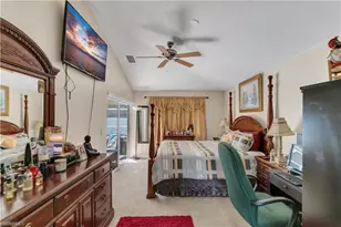 2504 E 7th St, Lehigh Acres, FL 33936 - Photo 13