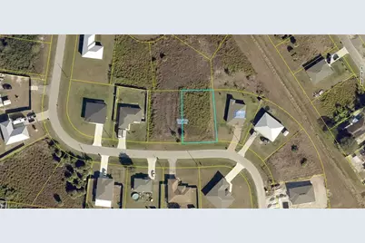 8015 Marsh Cir, Labelle, FL 33935 - Photo 1
