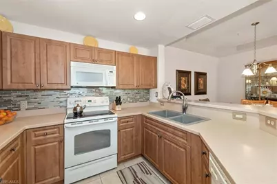 3957 Pomodoro Cir #201, Cape Coral, FL 33909 - Photo 15