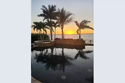 3944 W Riverside Dr, Fort Myers, FL 33901 - Photo 49