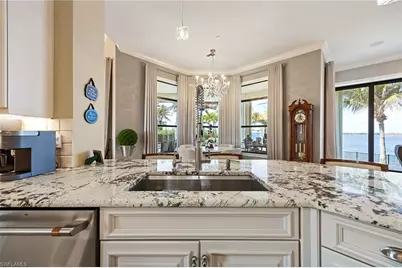 3944 W Riverside Dr, Fort Myers, FL 33901 - Photo 29