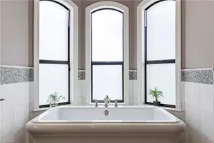 3944 W Riverside Dr, Fort Myers, FL 33901 - Photo 17